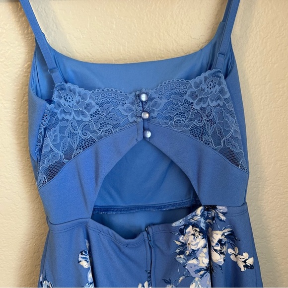 NWT, Jun & Ivy Women’s Empire Waist Tiered Floral Blue Mini Dress, Size Medium - Picture 5 of 7